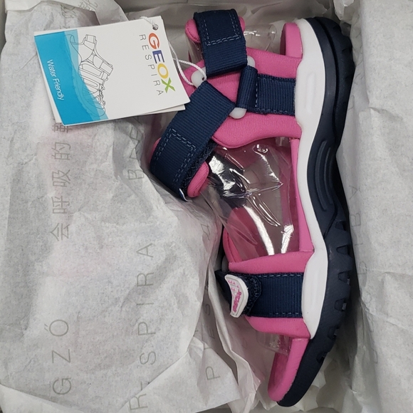 🎁 Geox Girls' Borealis G Sandal - Picture 8 of 9